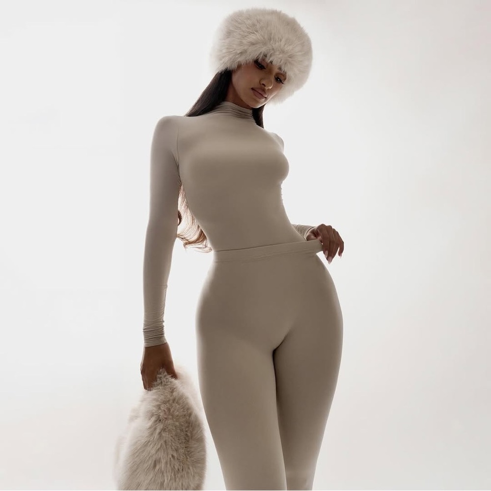 Naked Wardrobe Faux Fur Plush Headband - Picture 14 of 17